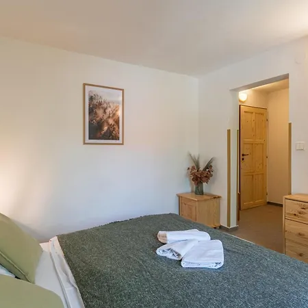 Ruzova Pod Klinovcem Loučná pod Klínovcem