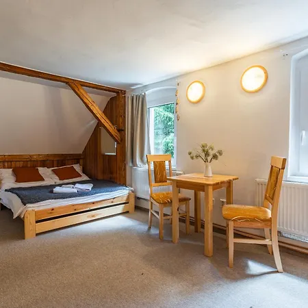 Ruzova Pod Klinovcem *